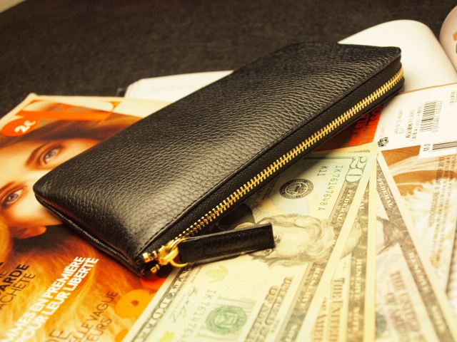 黒色の財布で運気を変える？出費を抑え格を上げる～秘密と拒絶～